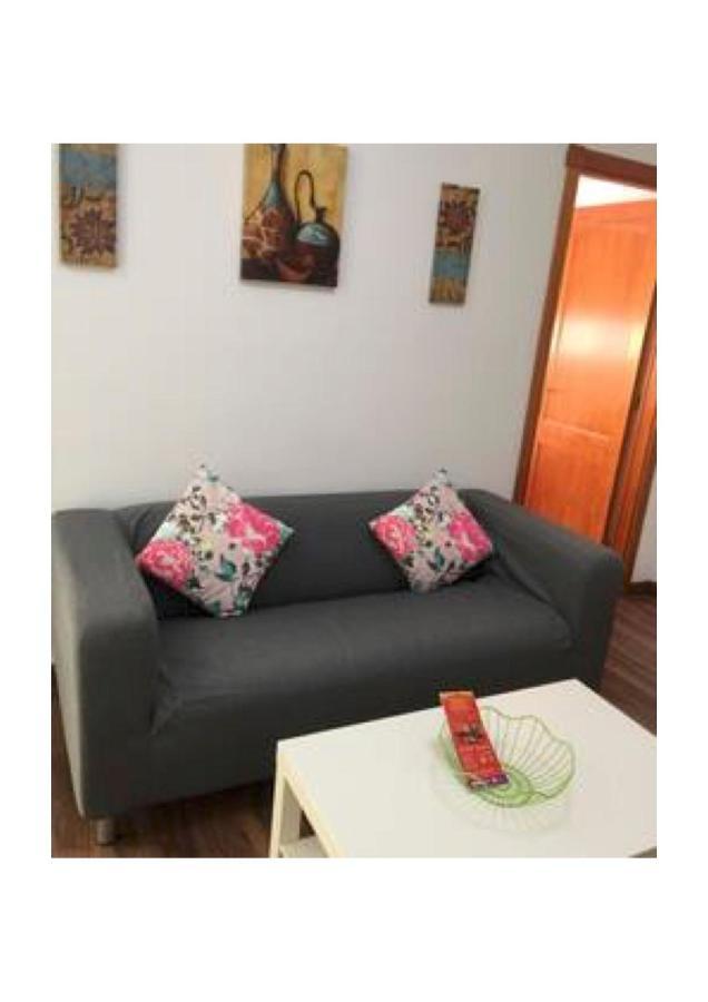 Apartamentos Cerca Del Aeropuerto Ingenio Kültér fotó